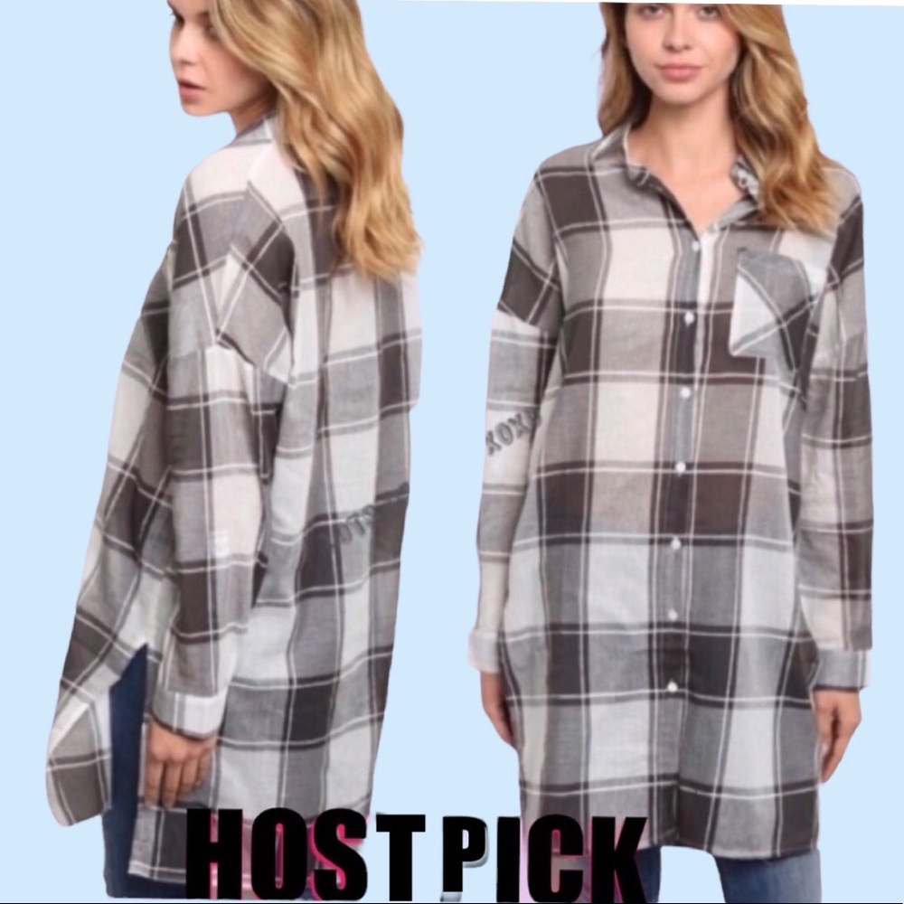 ❌DONATED❌Black White Gray Checkered Plaid Button Down Boyfriend Shirt Top - Picture 1 of 9
